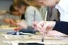 50 студентов ШРМИ приняли участие в мастер-классах по каллиграфии кисточкой